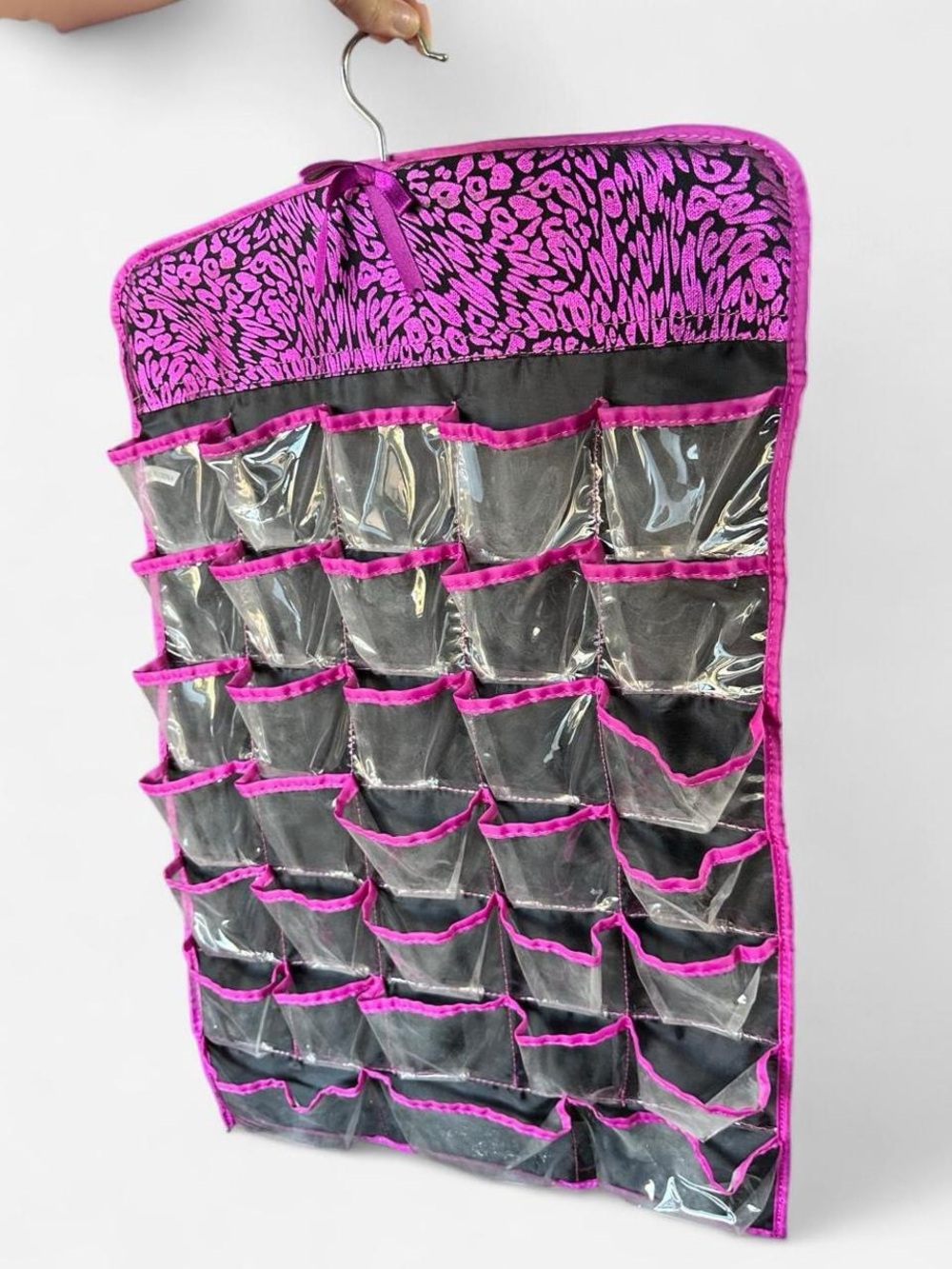Vintage Overdoor Hanging Pocket Organizer in Hot Pink and Black